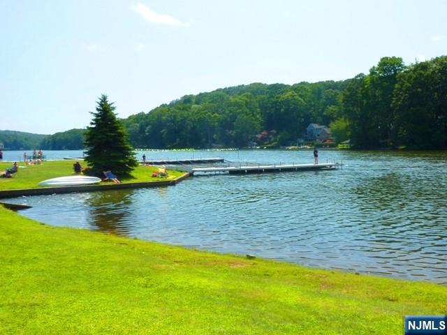 24th image of 65 Kraft Pl, Ringwood, NJ 07456 | MLS# 26029463