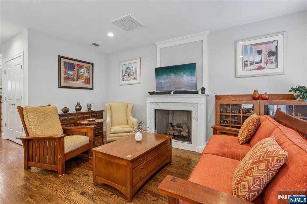 99 Spring Valley Road 103 - Photo 4