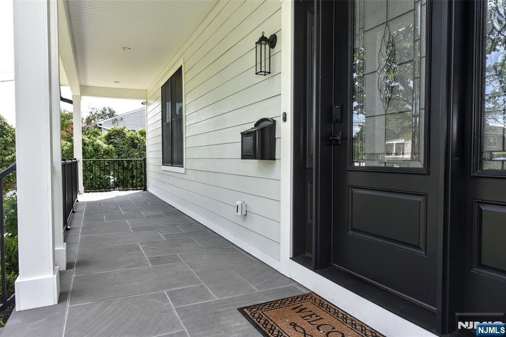 515 Hobart Road - Photo 4