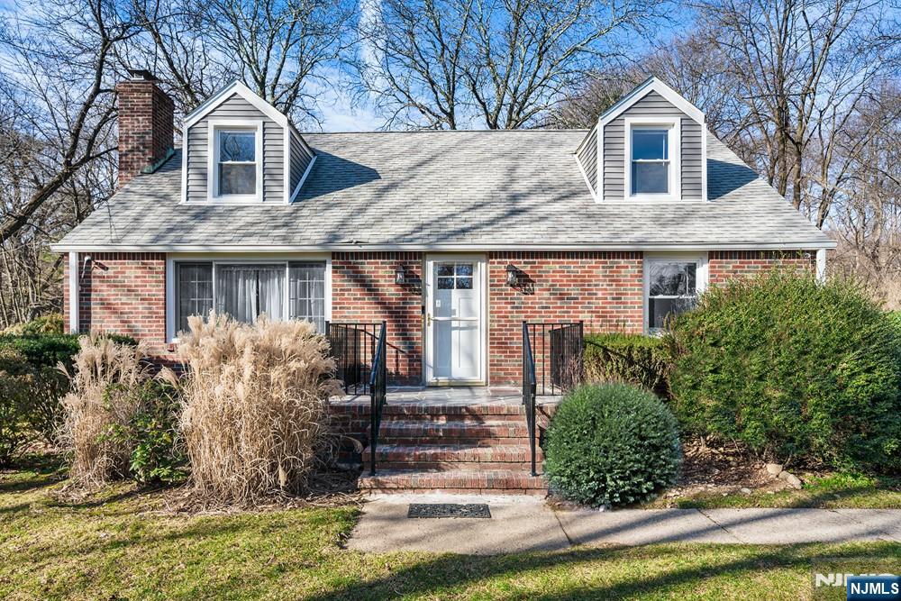 181 Pascack Road - Photo 1