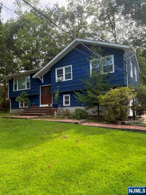 1 Gary Ct, Park Ridge, NJ 07656