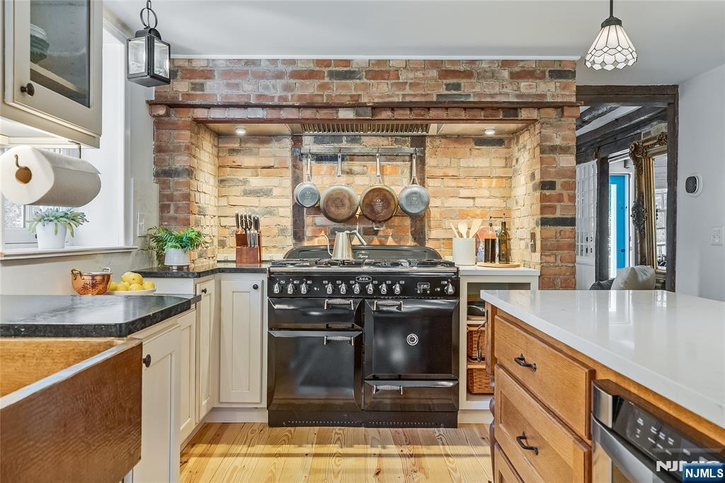 36 Main Street