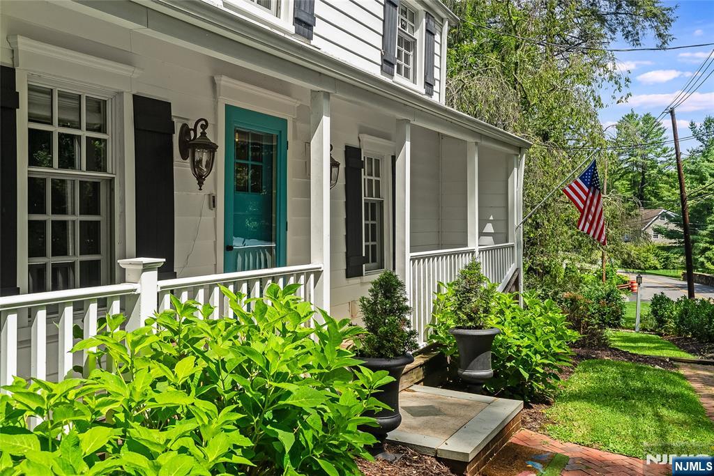36 Main Street - Photo 3