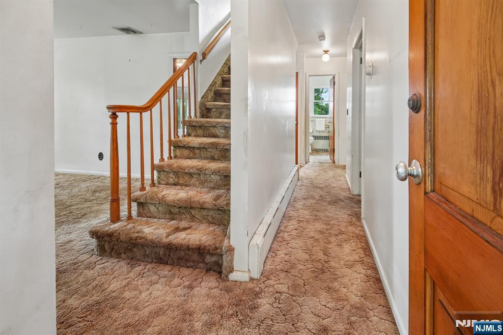 107 Roland Street - Photo 2