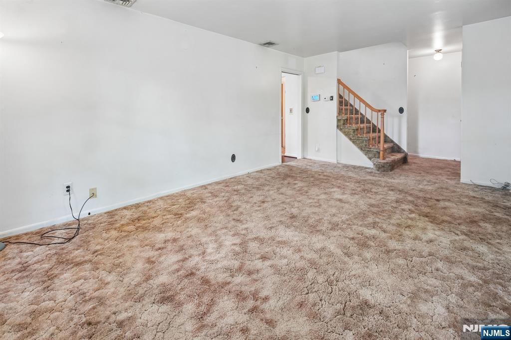 107 Roland Street - Photo 3