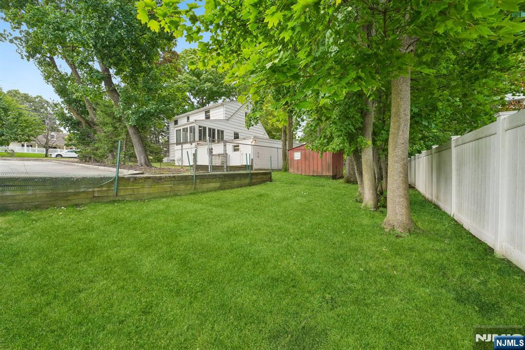 107 Roland Street