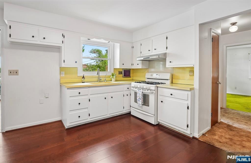 107 Roland Street - Photo 5