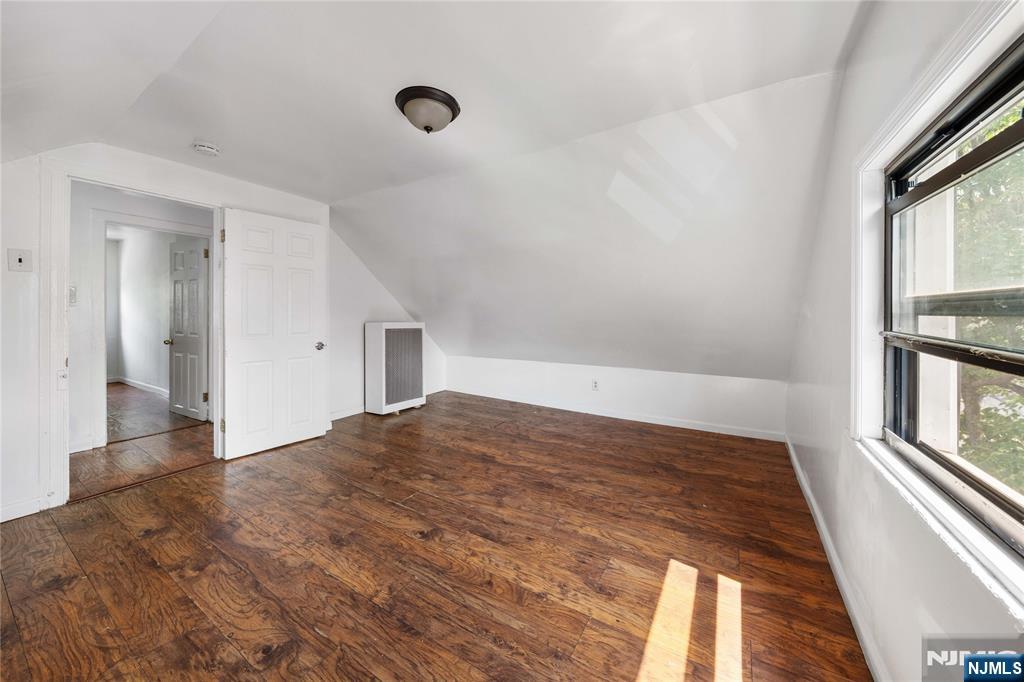 485 Cary Street 2 - Photo 5