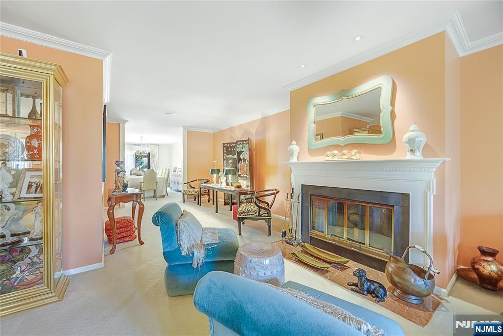 10 Lenox Court - Photo 5