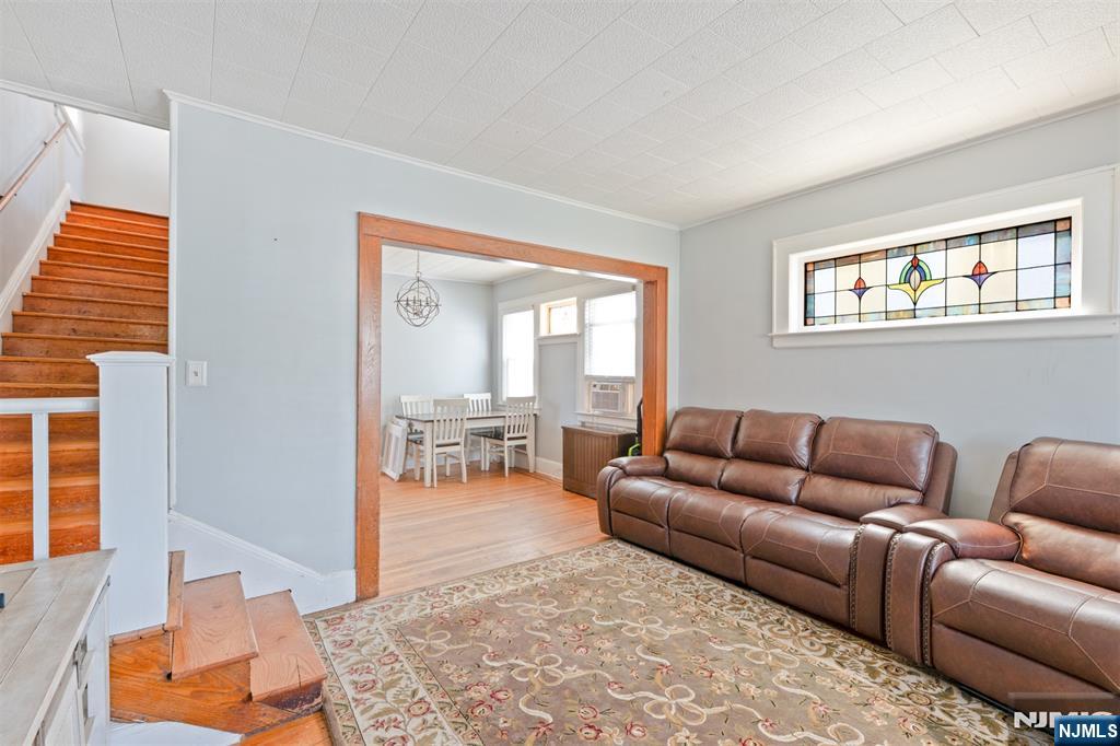 73 Ilford Avenue - Photo 5