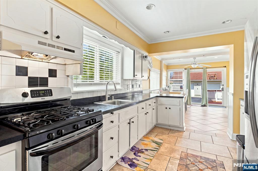 31 Meade Street - Photo 4
