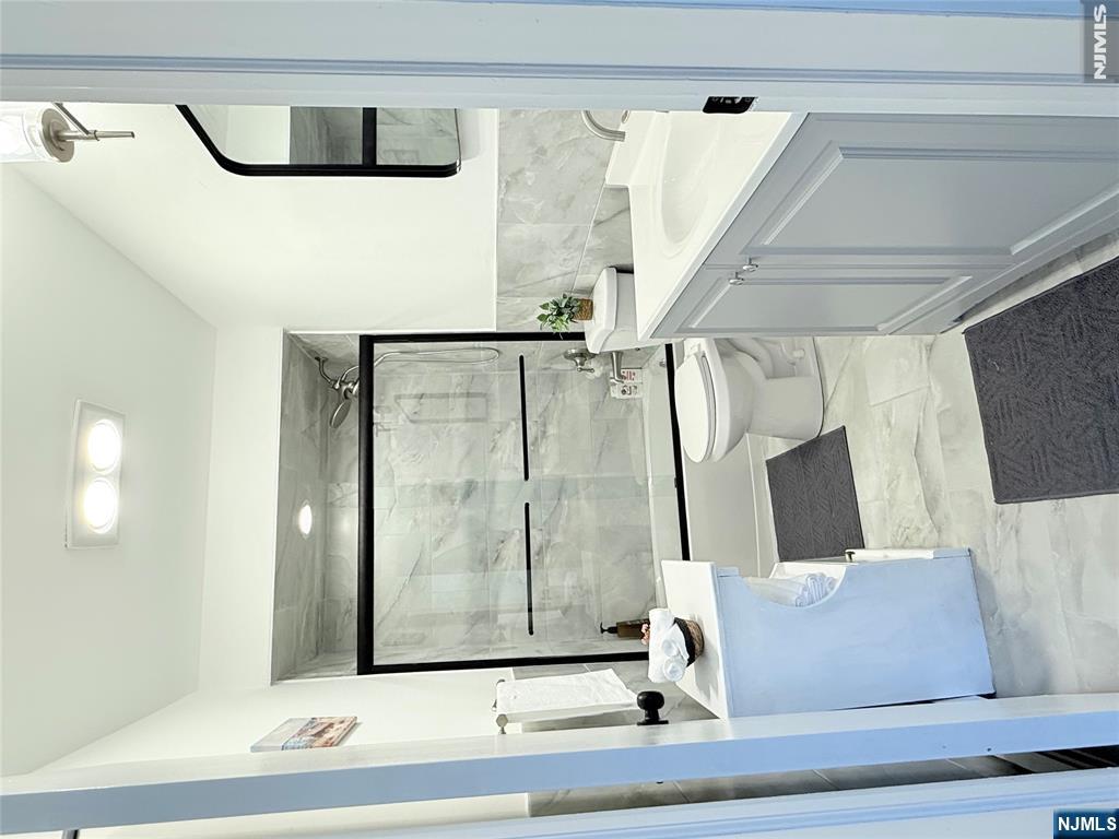 551 Hoboken 1 - Photo 2
