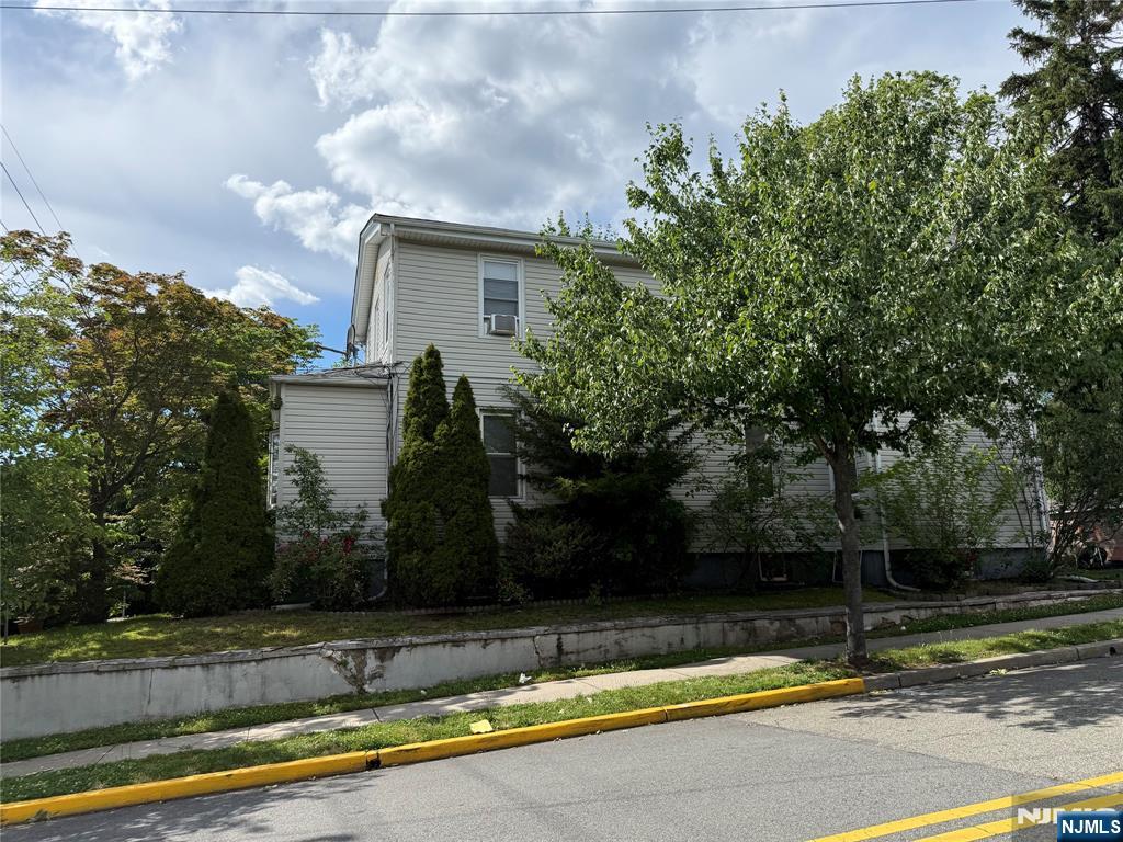551 Hoboken 1 - Photo 3