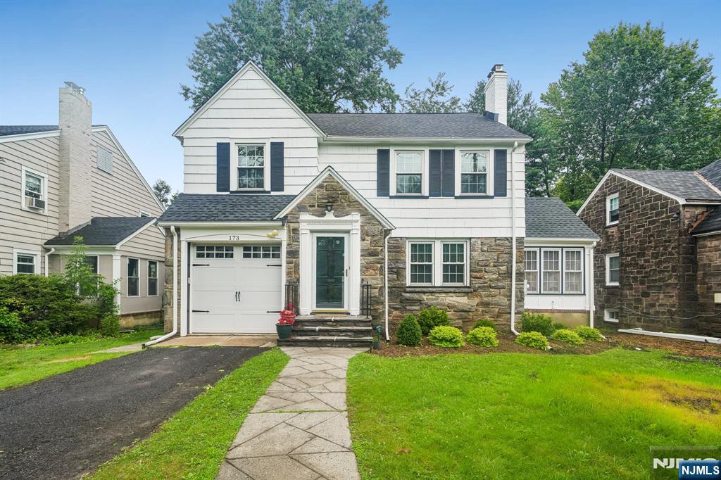 173 Parker Avenue - Photo 1