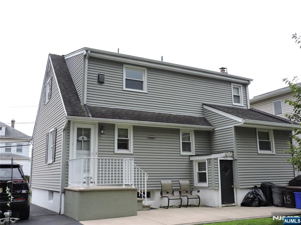 15 Main Avenue - Photo 2
