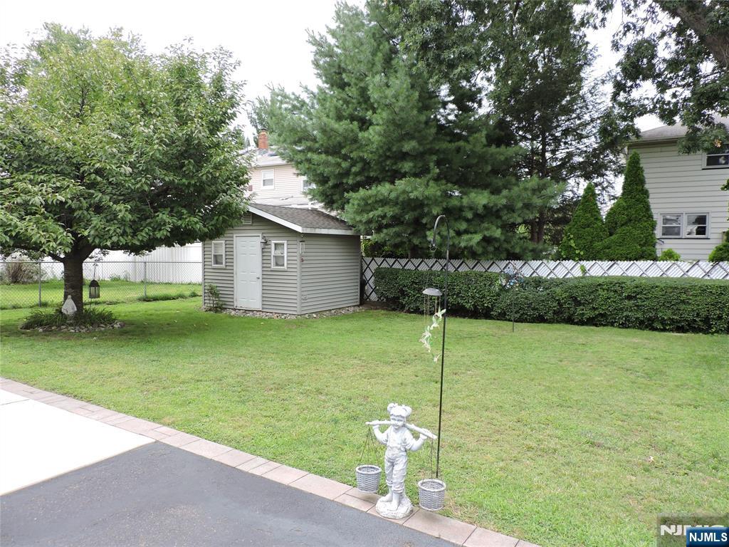 15 Main Avenue