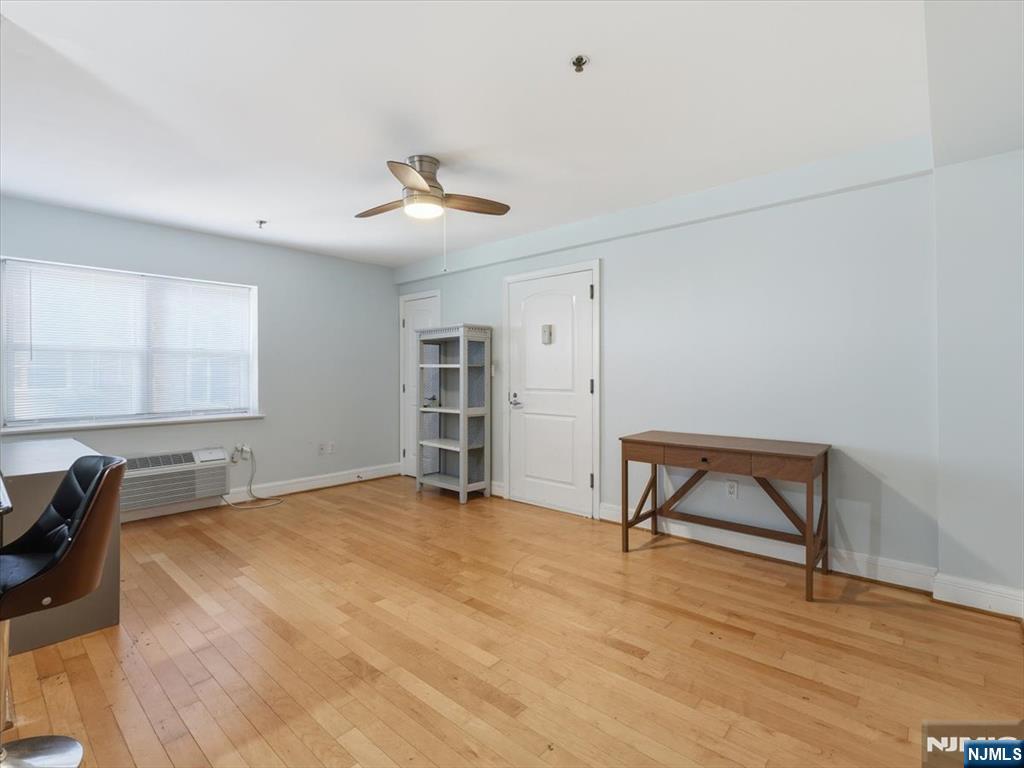 70 Munn Avenue 413 - Photo 2