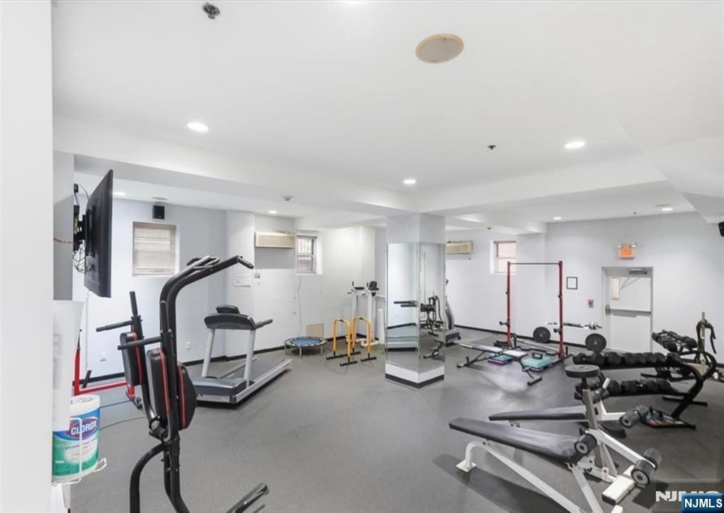 70 Munn Avenue #413