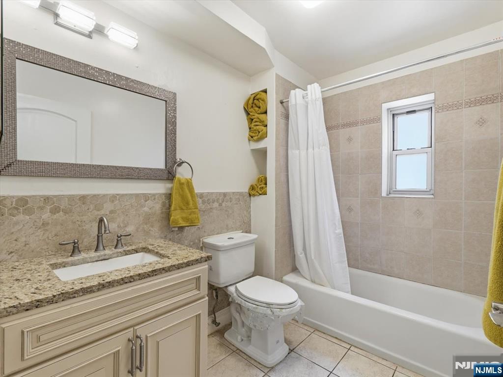 70 Munn Avenue #413