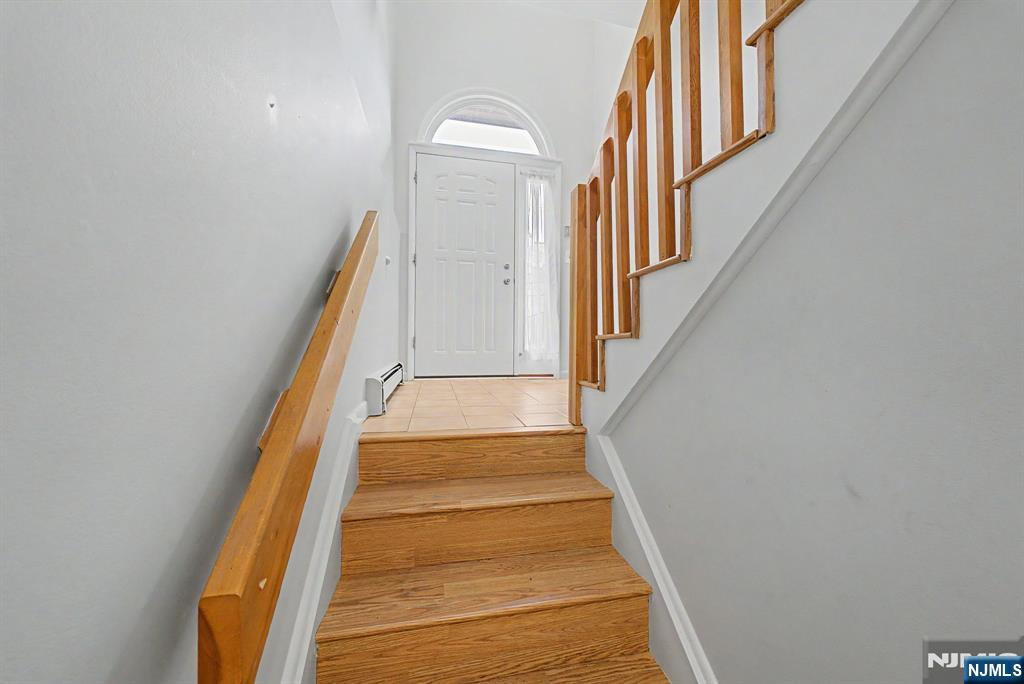 486 West Street - Photo 3