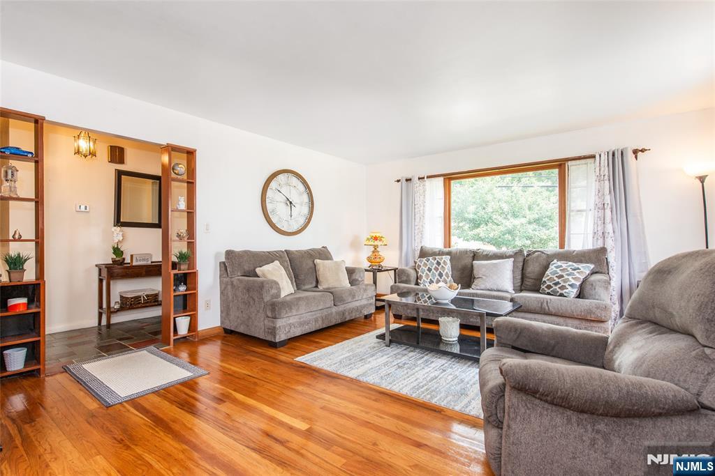 2nd image of 153 Lower Notch Rd, Clifton, NJ 07424 | MLS# 26029549