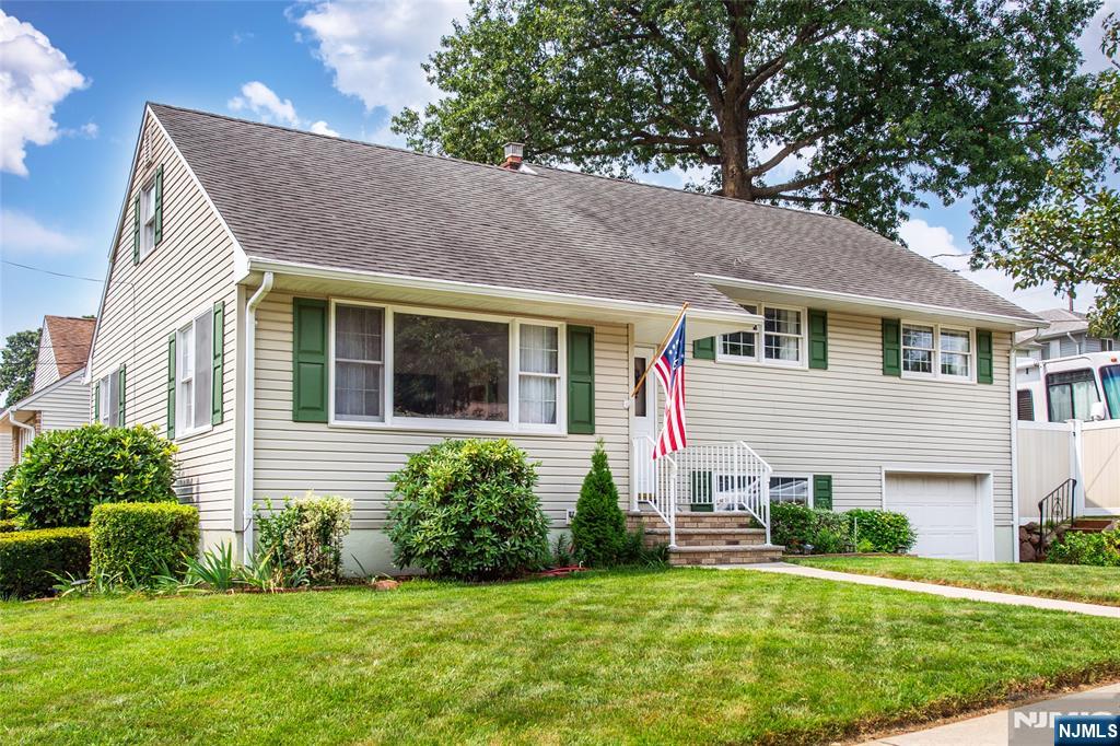22nd image of 153 Lower Notch Rd, Clifton, NJ 07424 | MLS# 26029549