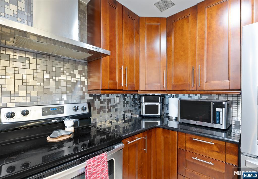 6501 Liberty Avenue #F5