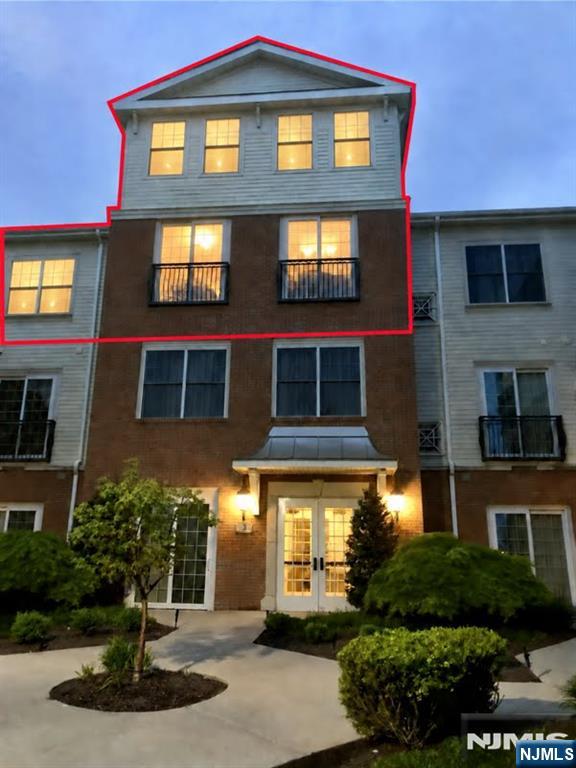Condo for sale at 3315 The Plz, Tenafly, NJ 07670 | MLS# 26029566