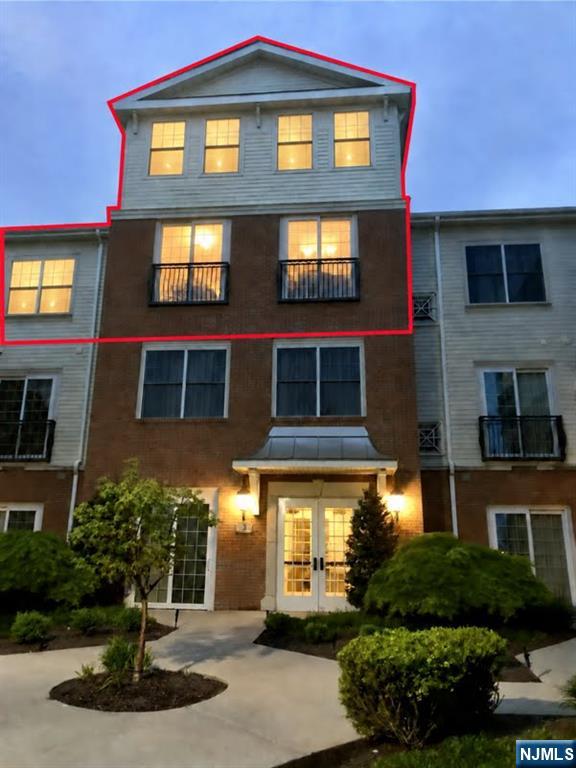 Condo for sale at 3315 The Plz, Tenafly, NJ 07670 | MLS# 26029566