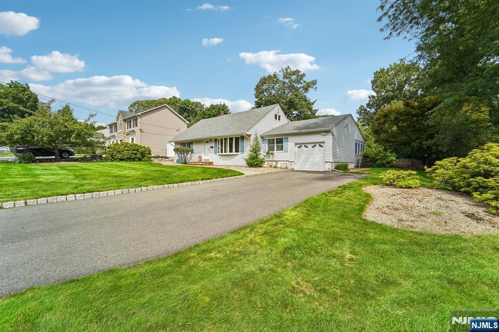 91 Alder Drive - Photo 2