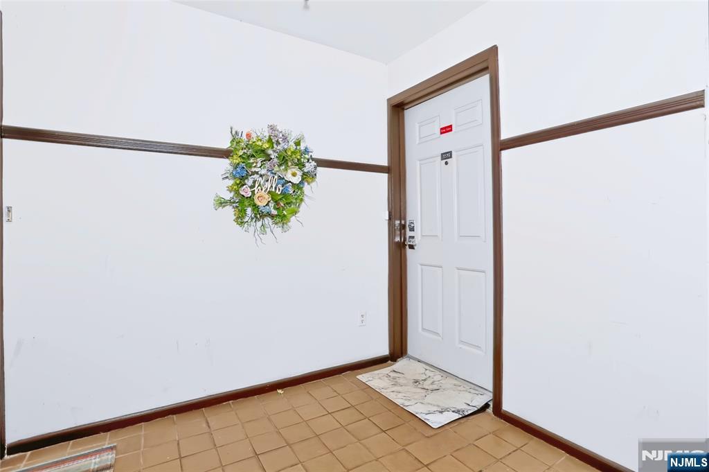 1519 Faulkner Court 1519 - Photo 5