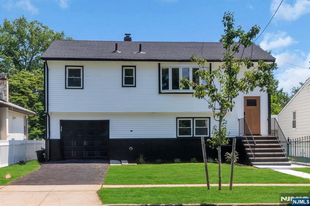 1307 Stockton Street - Photo 1