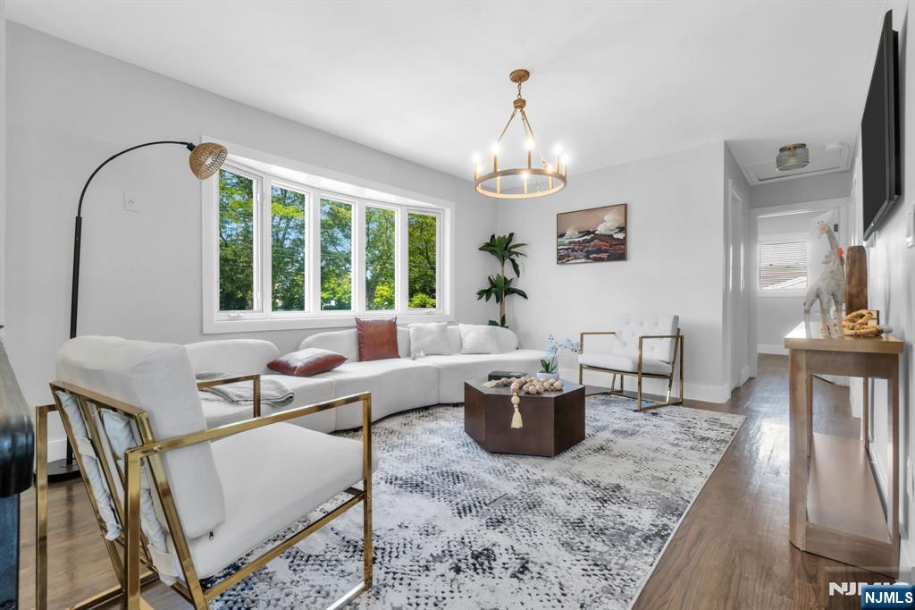 1307 Stockton Street - Photo 3