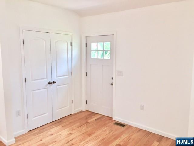 1249 Beaumont Avenue - Photo 2