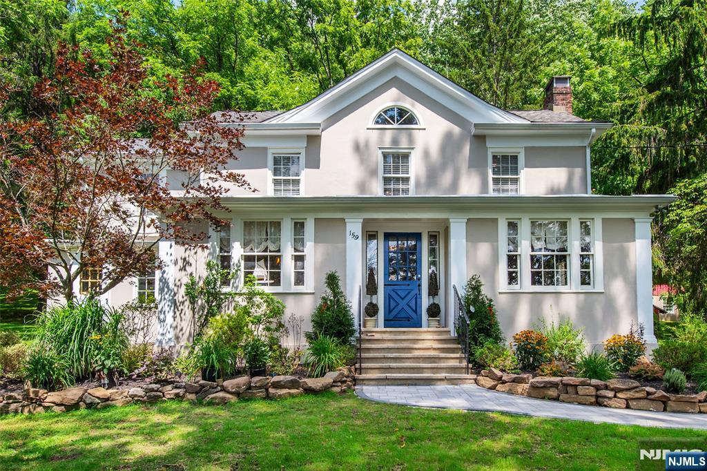 159 Mountainside Road - Photo 1