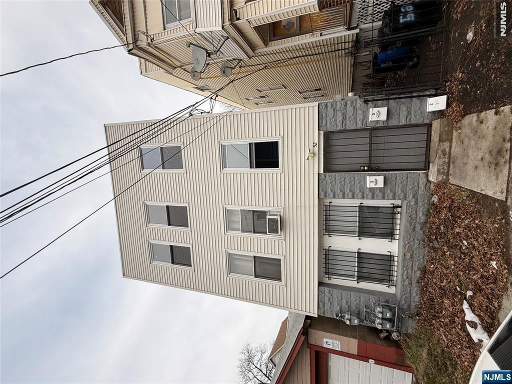 52 Montrose Terrace - Photo 1