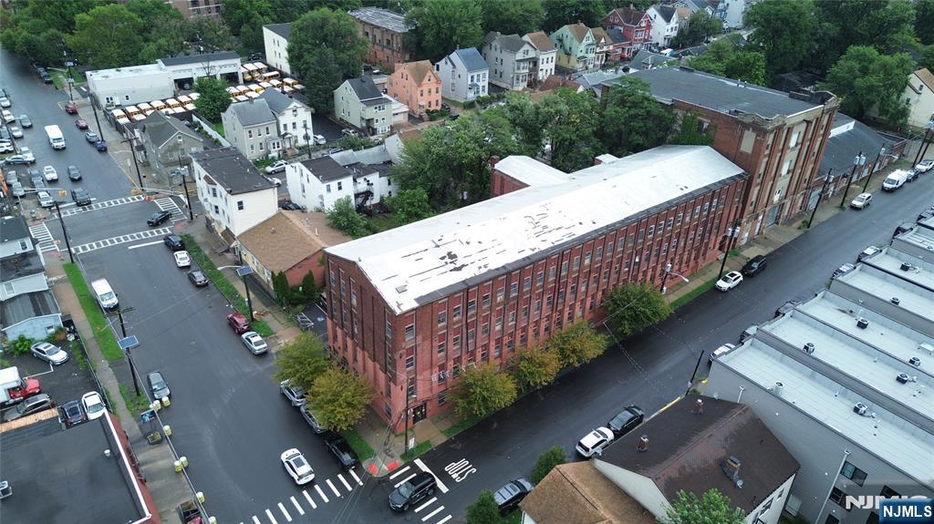 79-93 Montgomery - Photo 1
