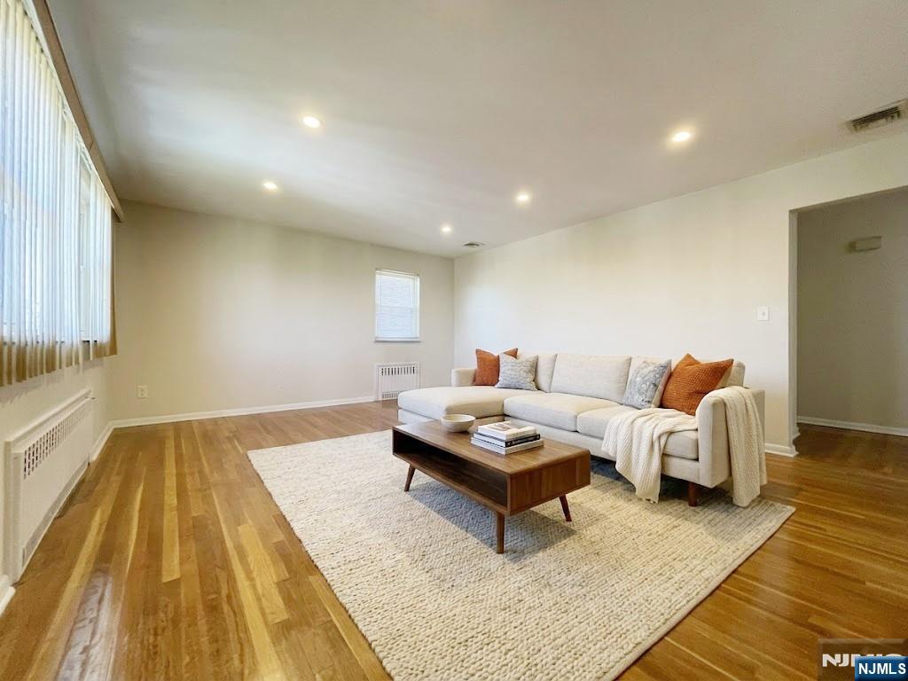 218 11th Street 2nd Floor - Photo 3