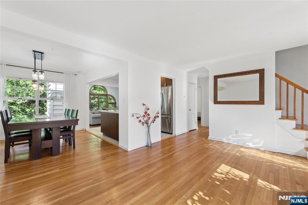 16-03 Radburn Road - Photo 5