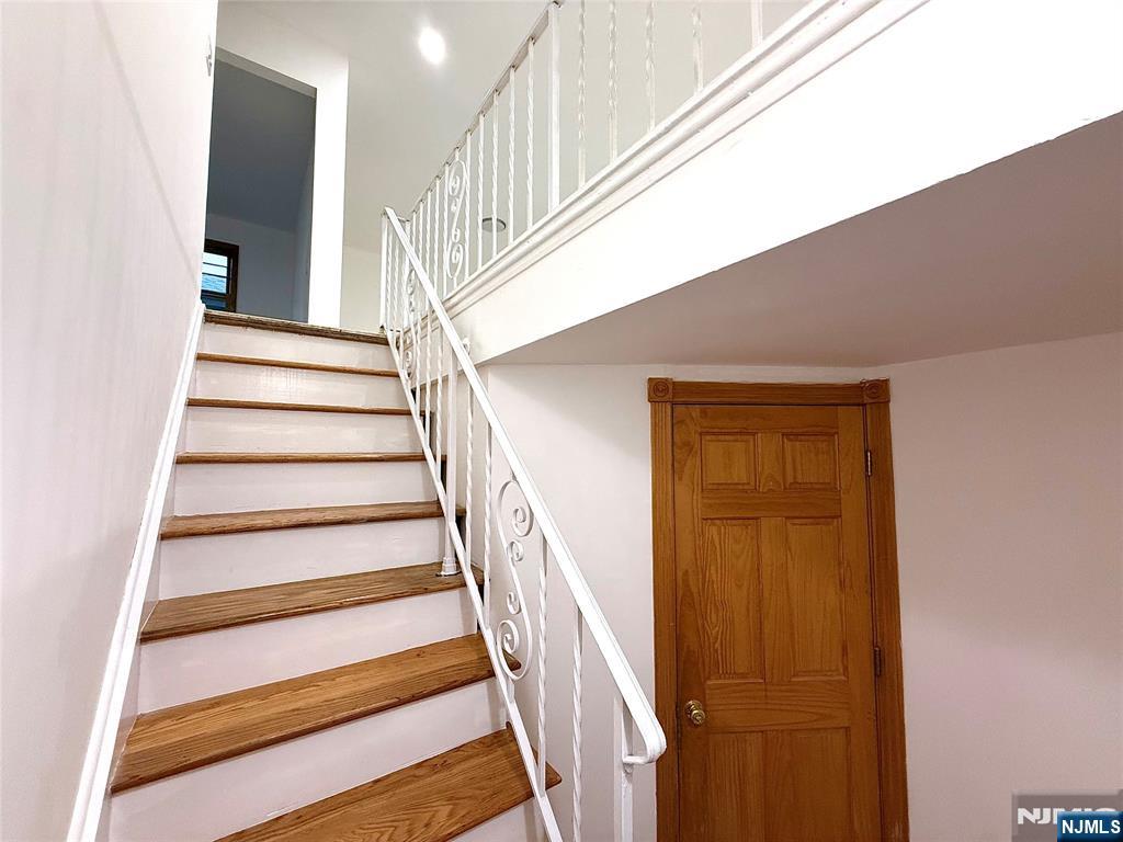 311 Marvin Avenue 2 - Photo 4