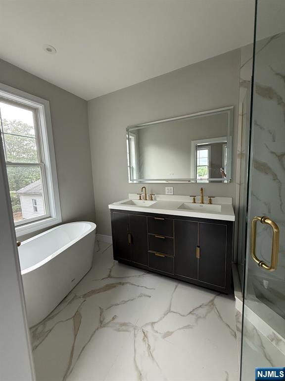 23 Legion Dr #104, Cresskill, NJ 07626