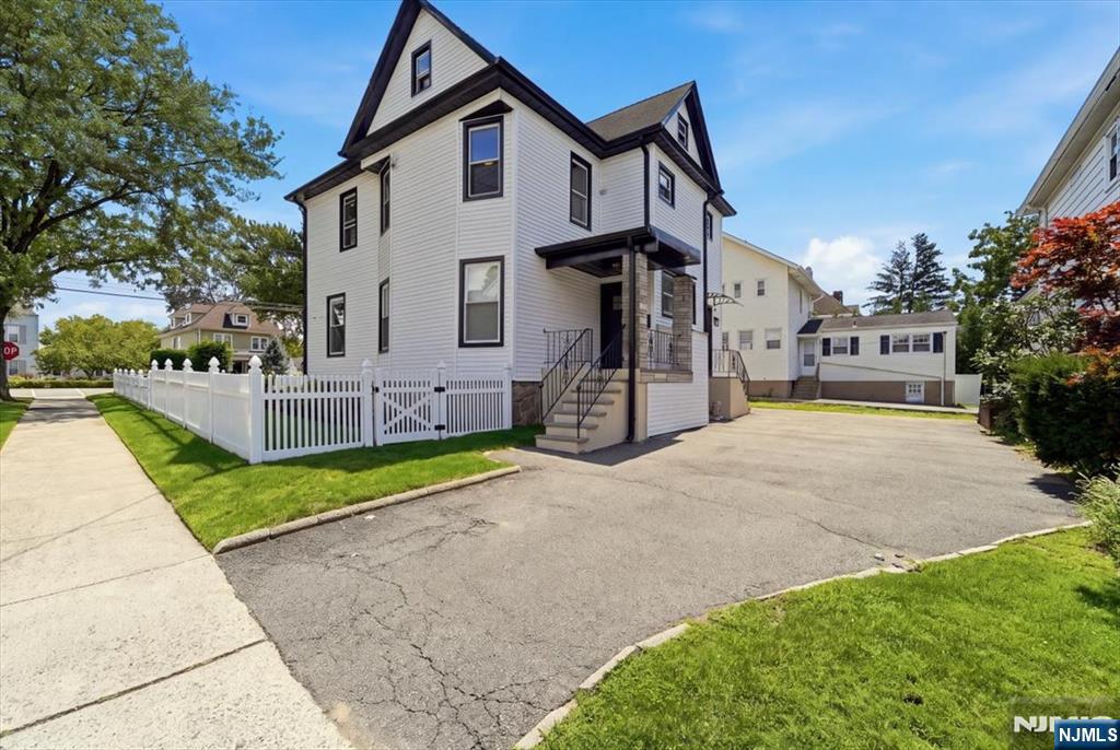 150 Ridge Road - Photo 2
