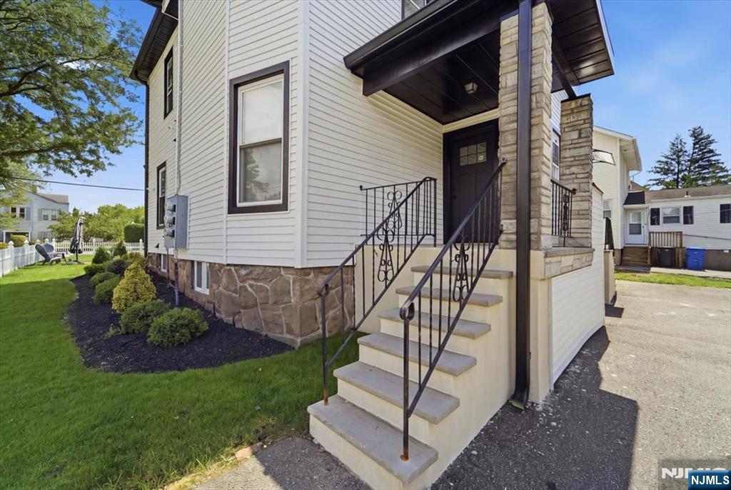 150 Ridge Road - Photo 3