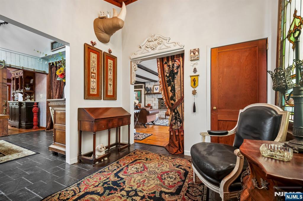 40 Edgewood Avenue - Photo 5