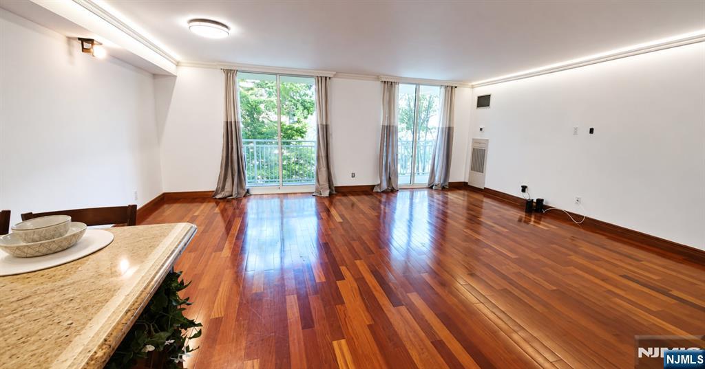 1055 River Road 302 - Photo 1