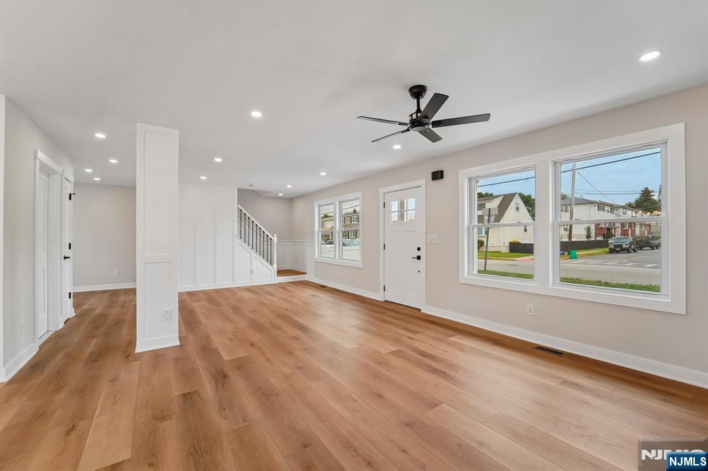 324 Thomas Avenue - Photo 5