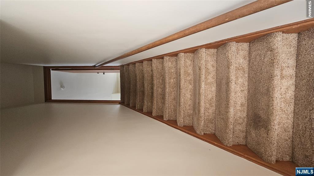 380 Coolidge Avenue - Photo 3