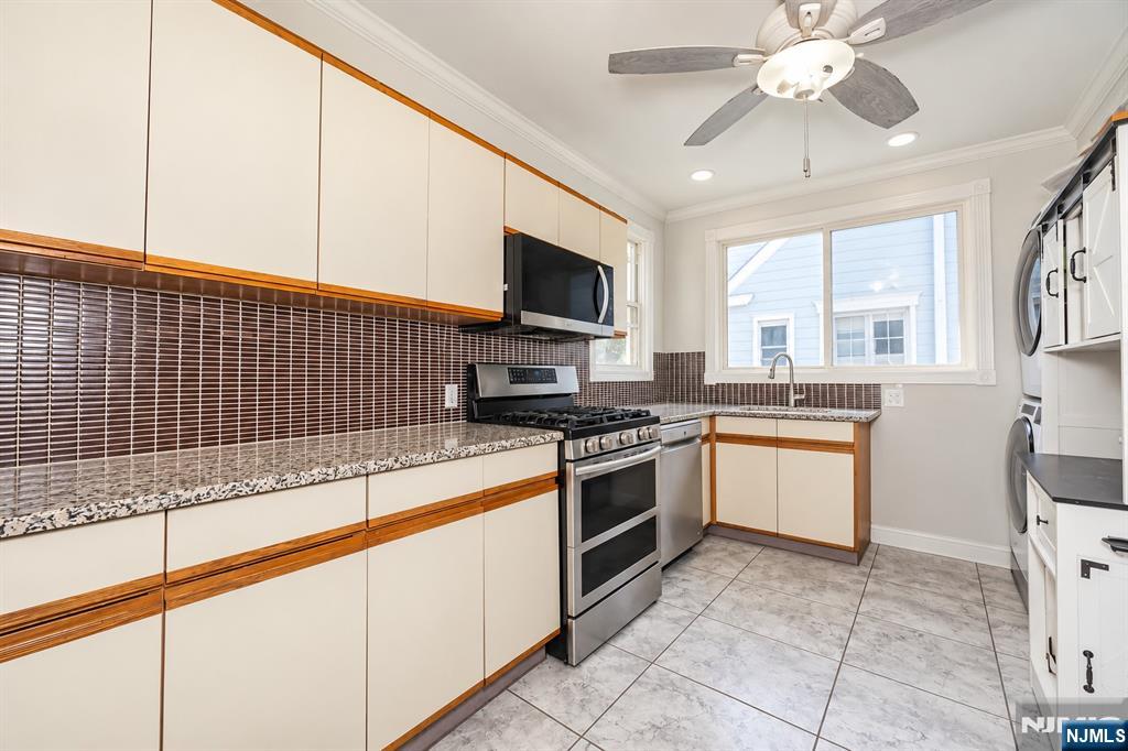 81 Chestnut Street 2nd floor - Photo 5