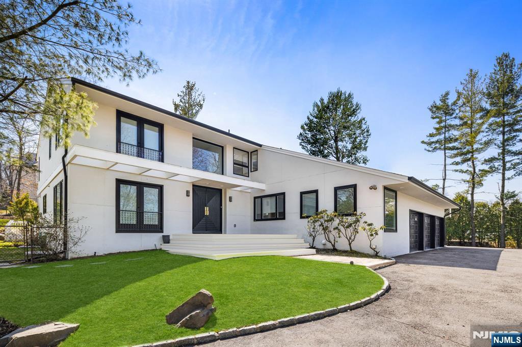 1 Hemlock Drive - Photo 1