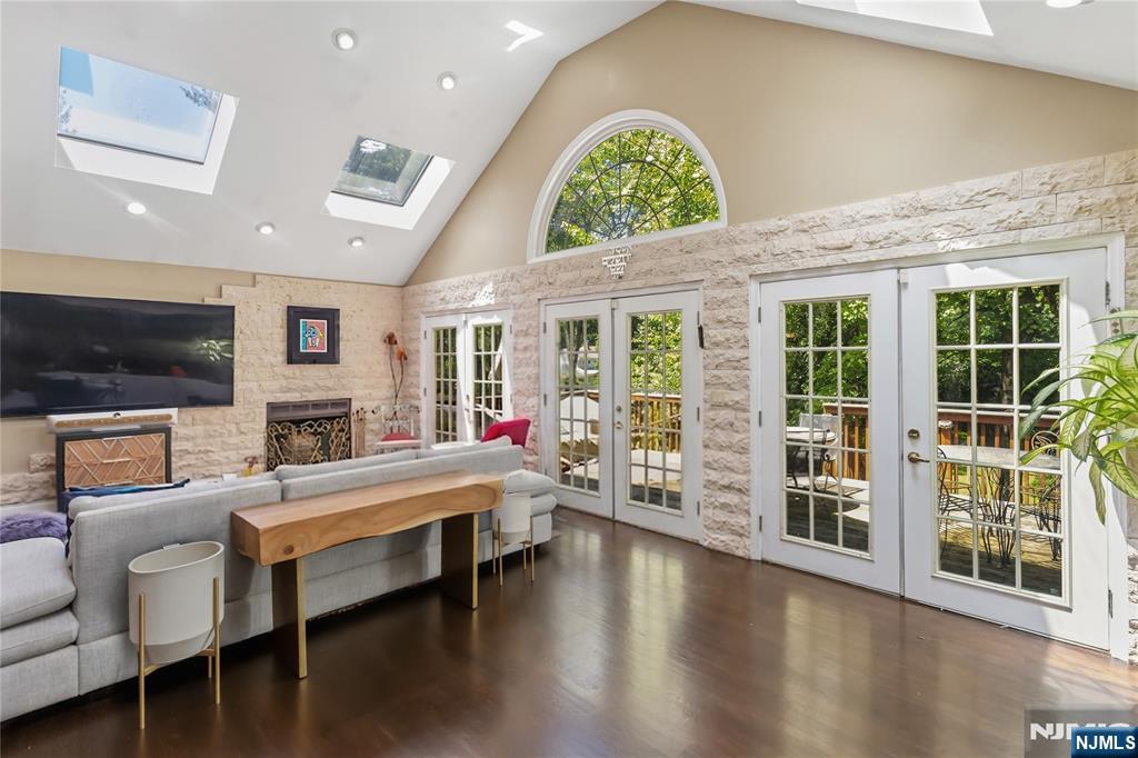 76 Millbrook Circle - Photo 4